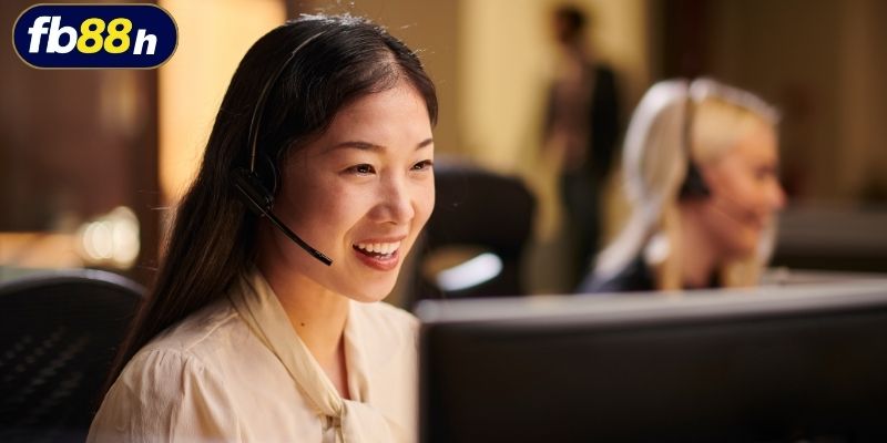 Nhân viên CSKH tại FB88 luôn tận tâm, nhiệt tình